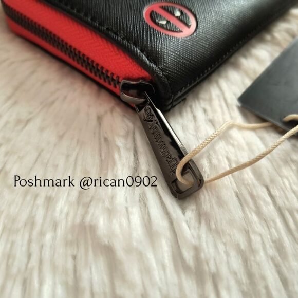 Loungefly Marvel Deadpool Mini Backpack and Wallet - Picture 7 of 11